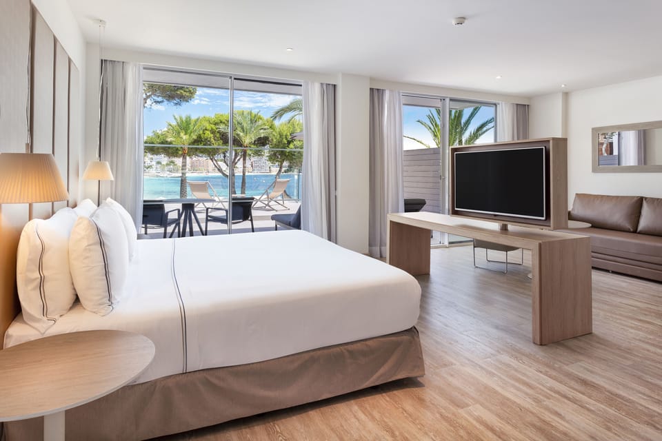 Premium bedding, memory foam beds, minibar, in-room safe