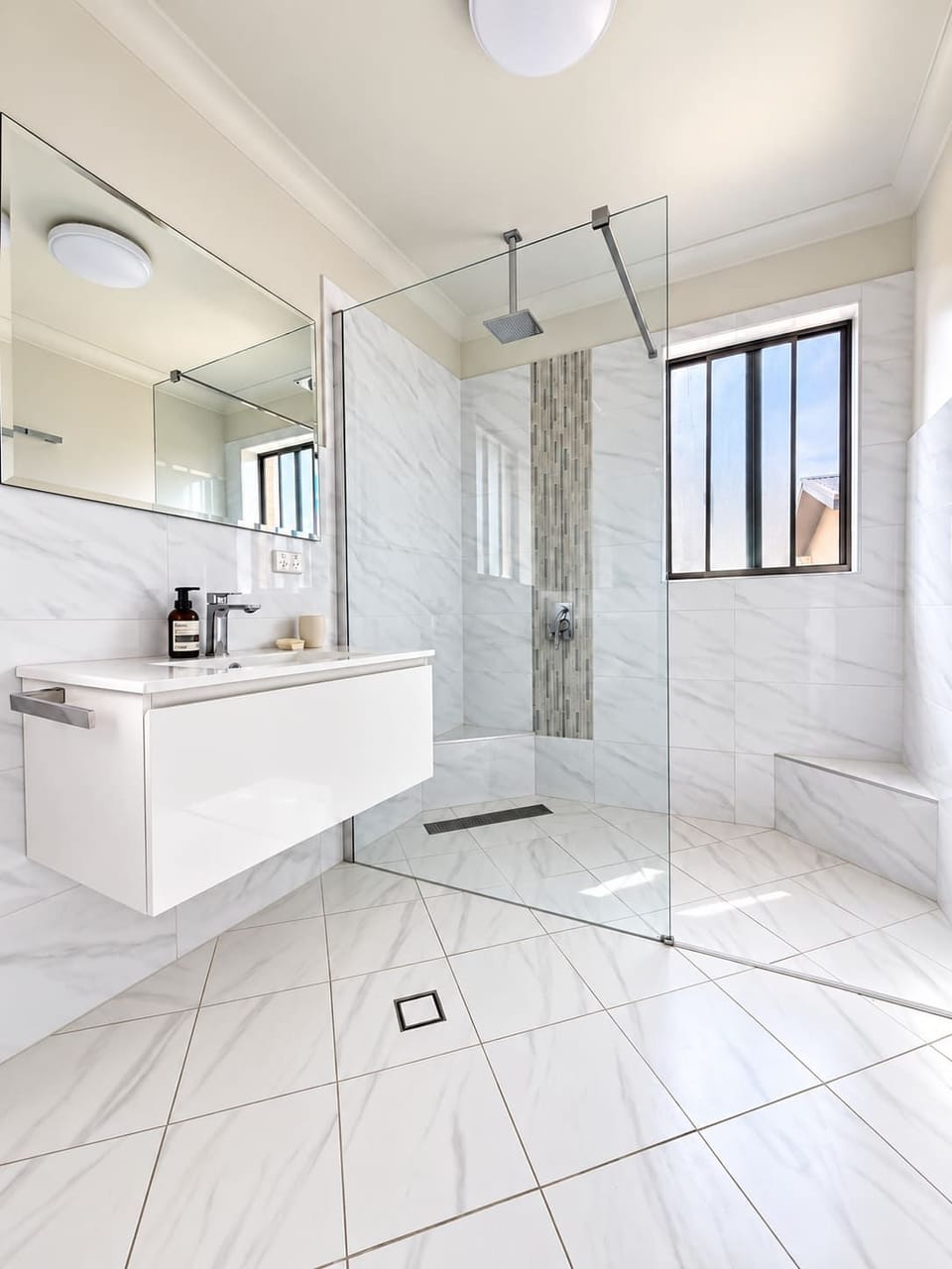 Main Bathroom - Upstairs