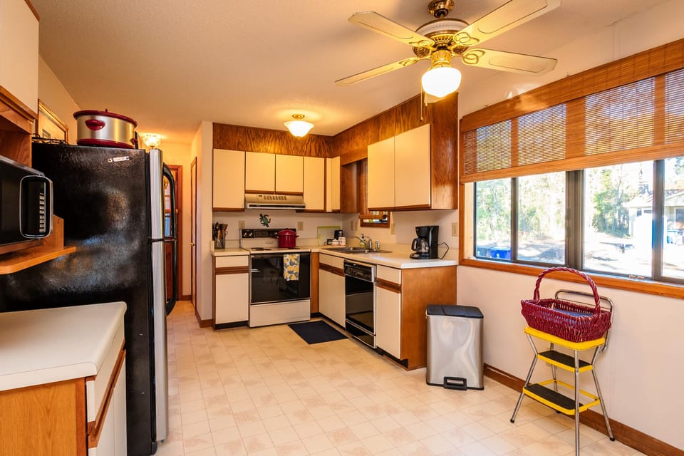 Kitchen - 1st Level Northeast