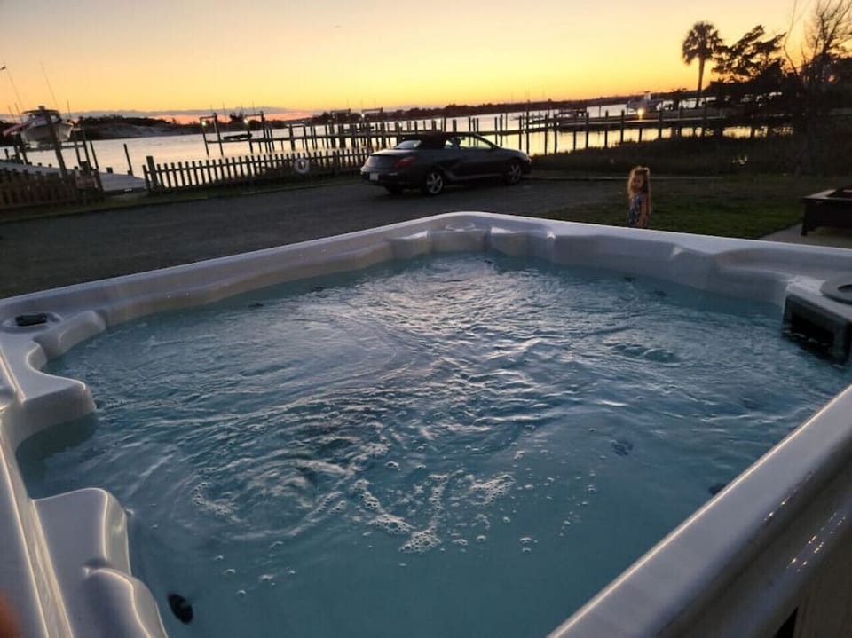 HOTTUB with an amazing View