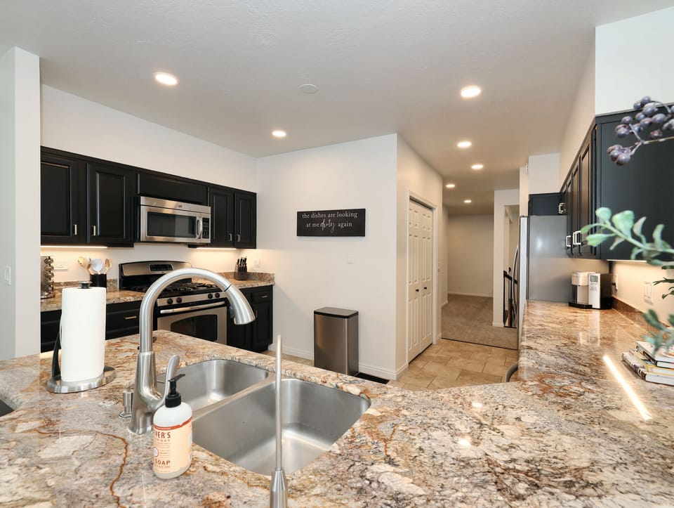 Large granite kitchen counter tops for cooking/serving!