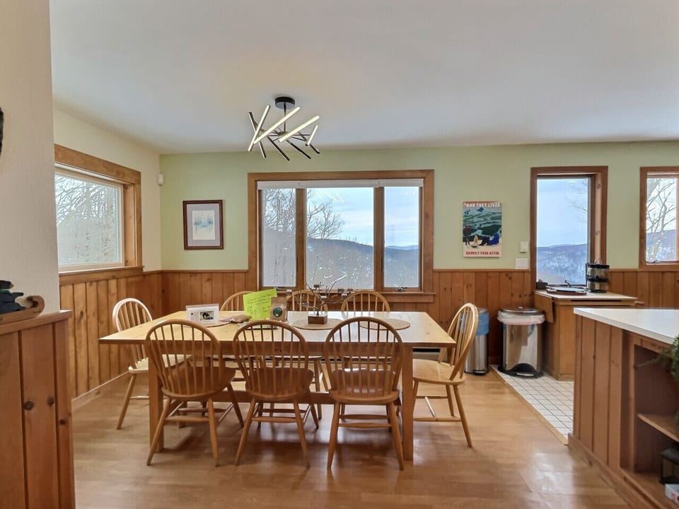 Bright and welcoming dining space.
