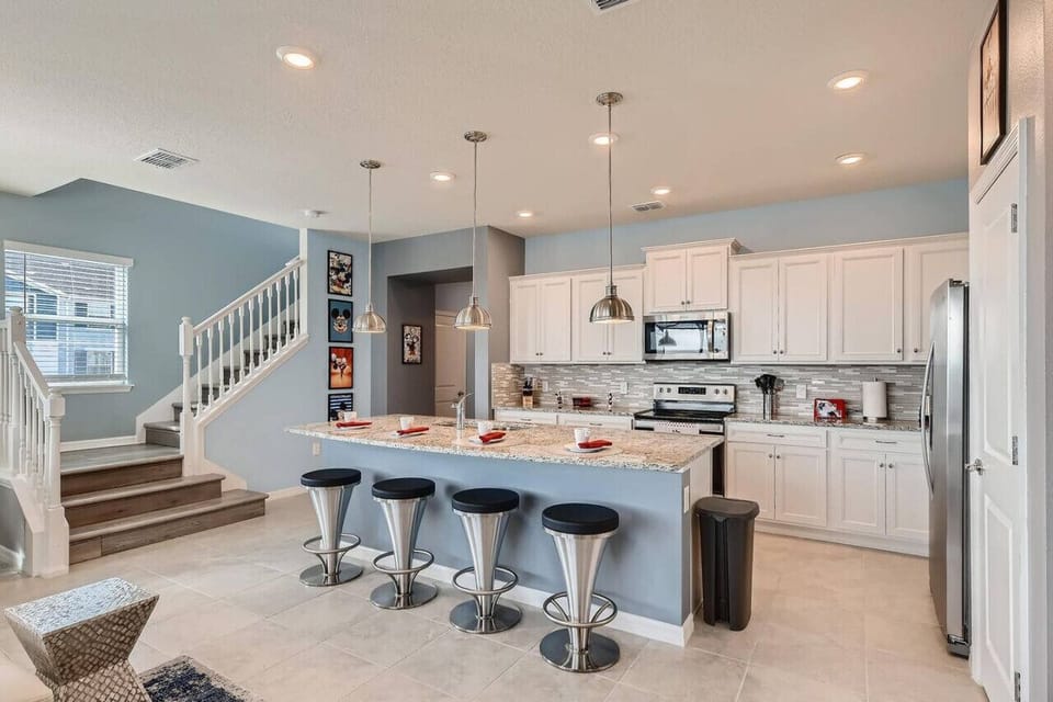 Open kitchen with plenty of space for cooking and socializing