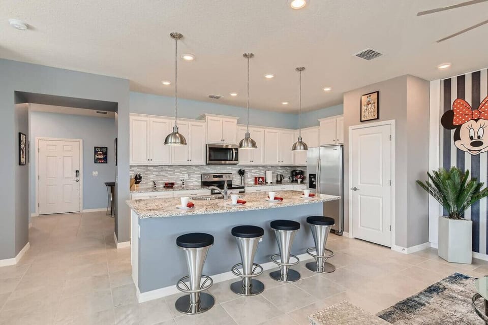 Cook, dine, and relax in this inviting kitchen