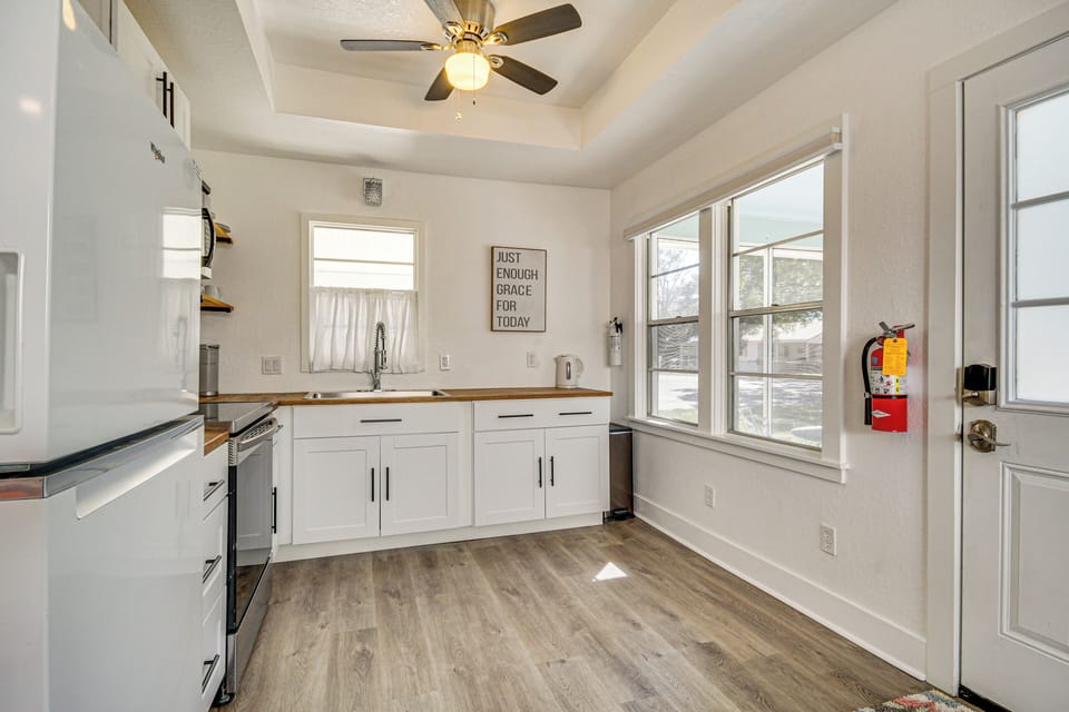Kitchen | Well-Equipped | Cooking Basics