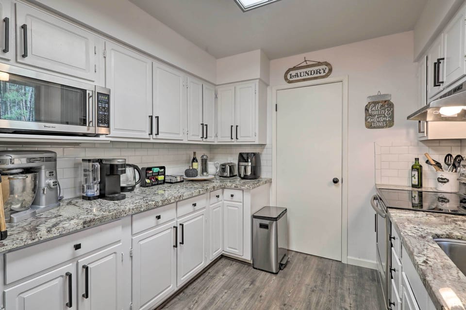 Kitchen | Coffee Maker | Toaster | Mixer