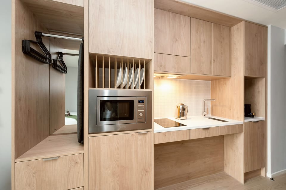 Wilde Accessible Studio | In-room safe, individually decorated, individually furnished