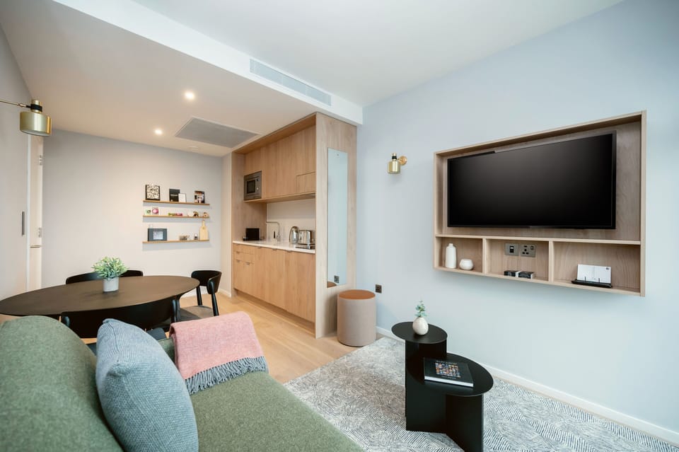 Wilde One Bed Apartment Superior | In-room safe, individually decorated, individually furnished