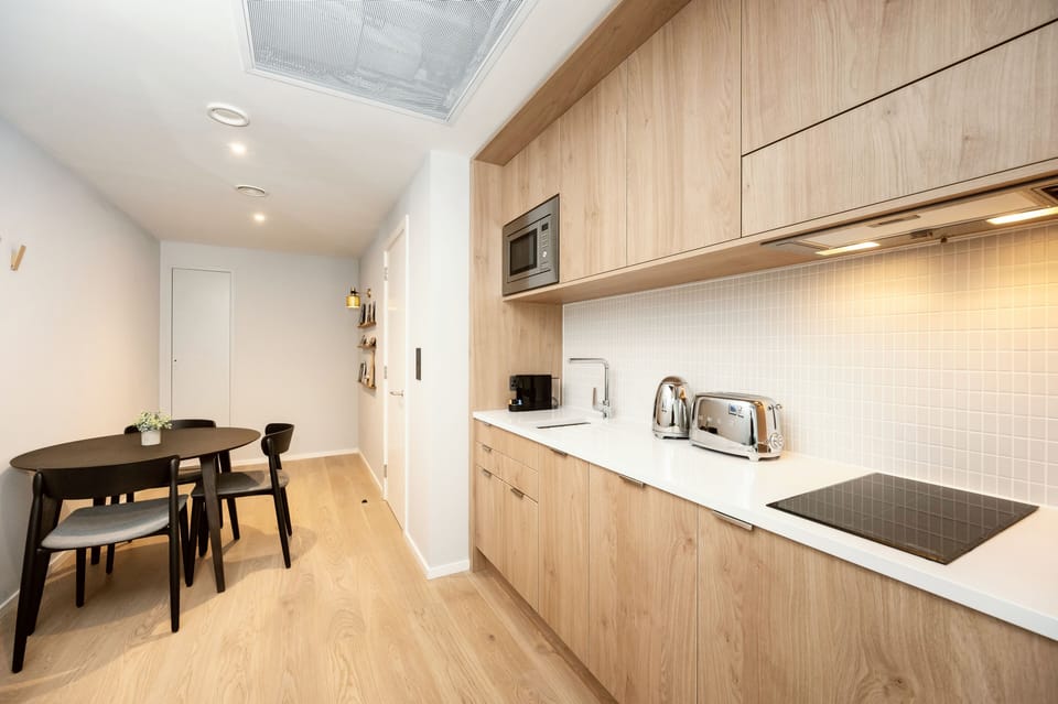 Wilde One Bed Apartment | In-room safe, individually decorated, individually furnished