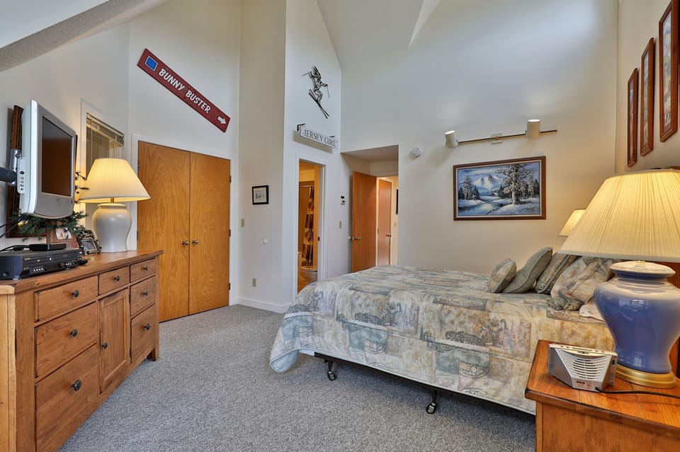 Master bedroom with ensuite bathroom