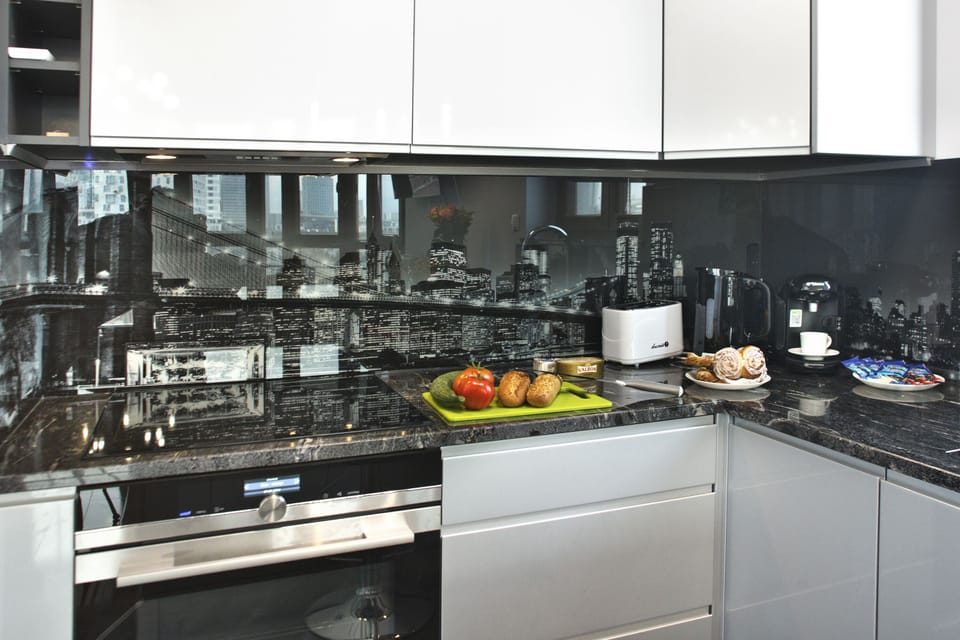 Luxury Apartment | Private kitchen | Fridge, oven, stovetop, dishwasher