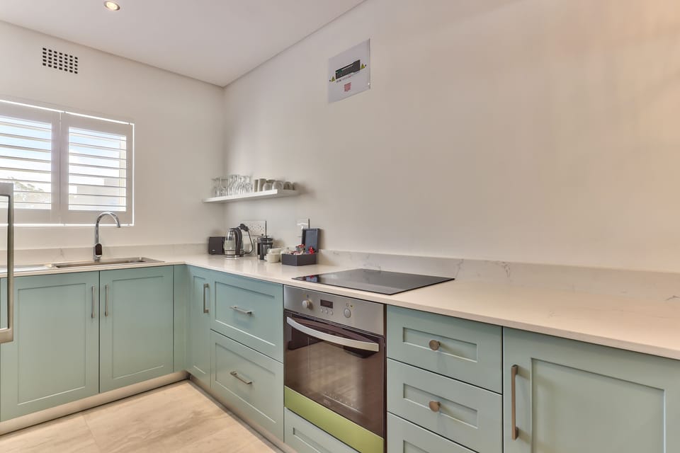 Studio, 1 Bedroom | Private kitchen