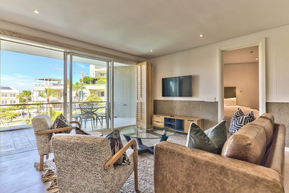 Apartment, 2 Bedrooms, Balcony | Room amenity