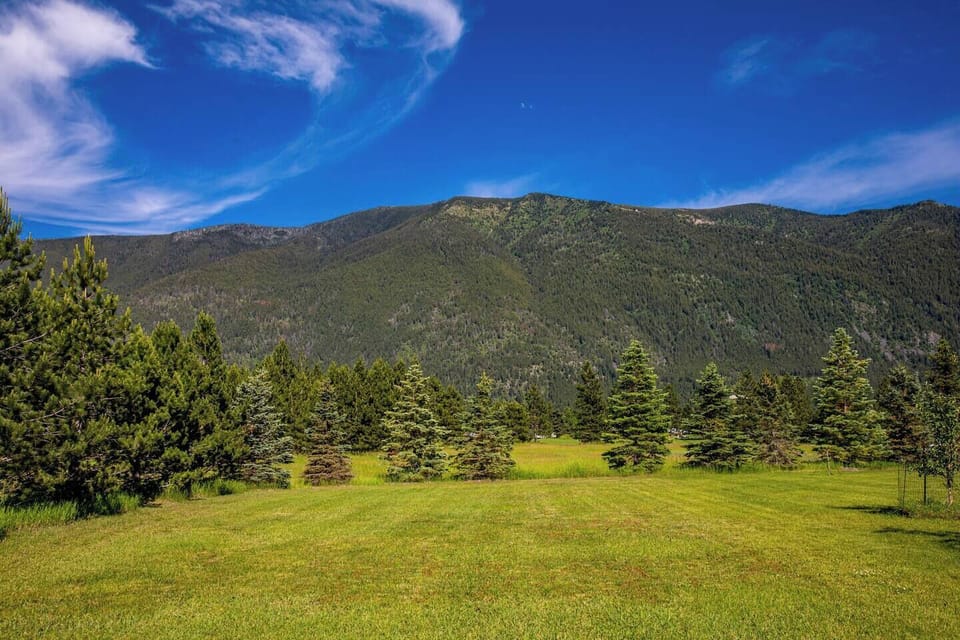Columbia Mountain, views from the house