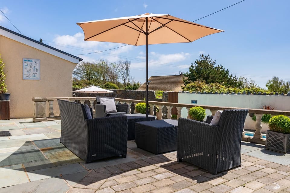 Windy Ridge - 5 Bedroom Holiday Home - Oxwich (500)