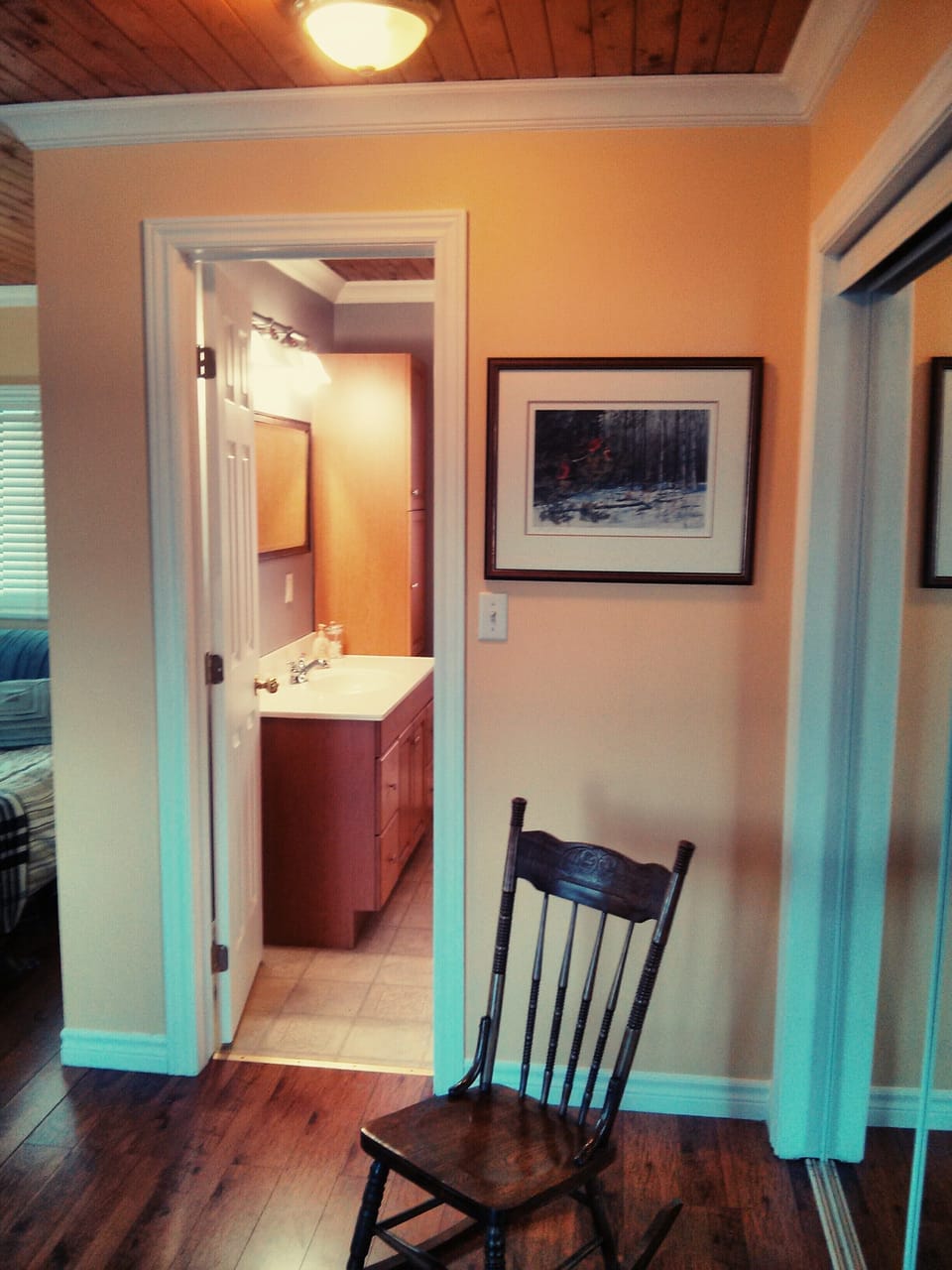 Ensuite bathroom in upstairs 1 bedroom cottage.