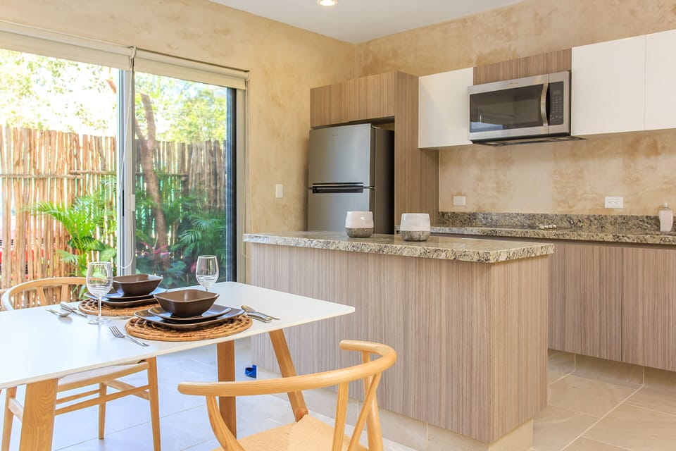 Honeymoon Apartment, 1 Bedroom, Balcony, Pool View | Private kitchen | Fridge, microwave, oven, stovetop