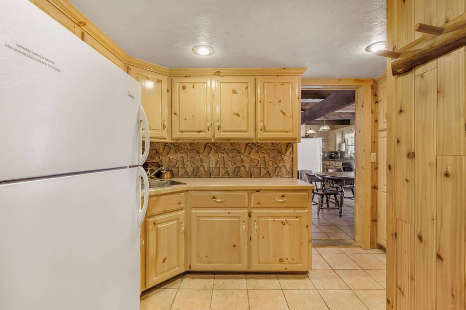 Kitchen Addition - 2nd Fridge