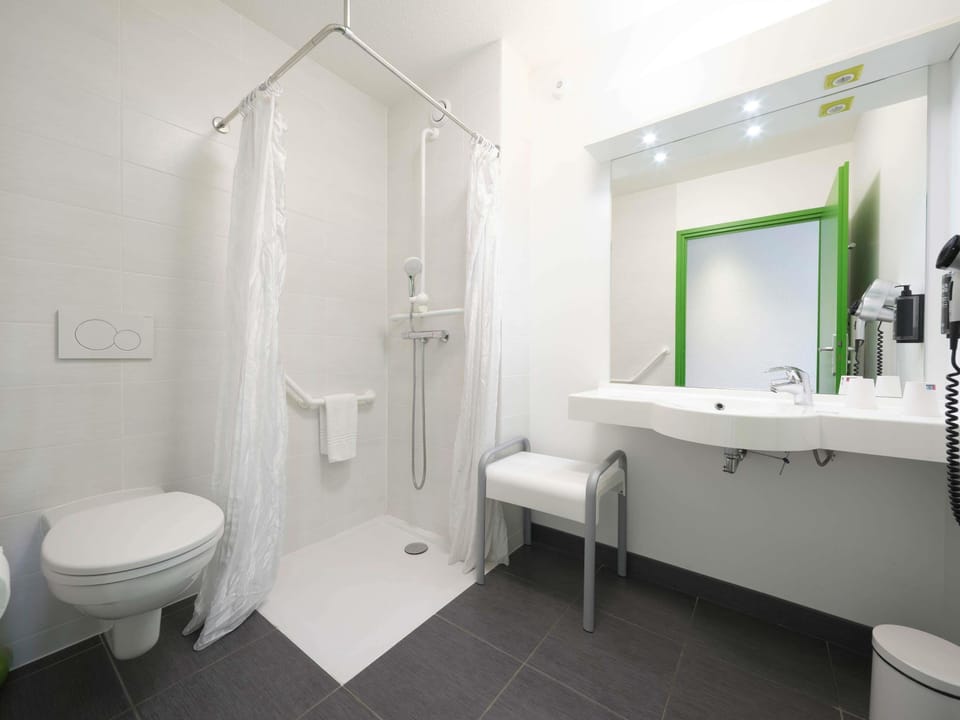Blackout drapes, soundproofing, WiFi (free), alarm clocks