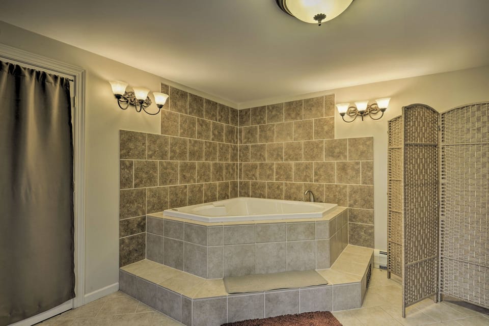 Jacuzzi Room