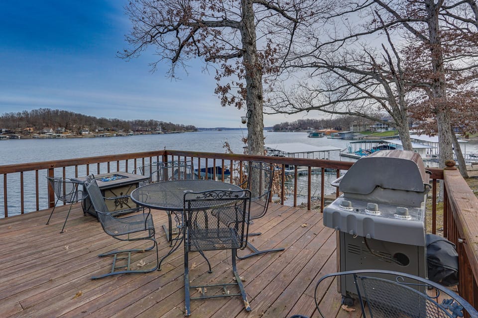 Wraparound Deck | Fire Pit | Gas Grill