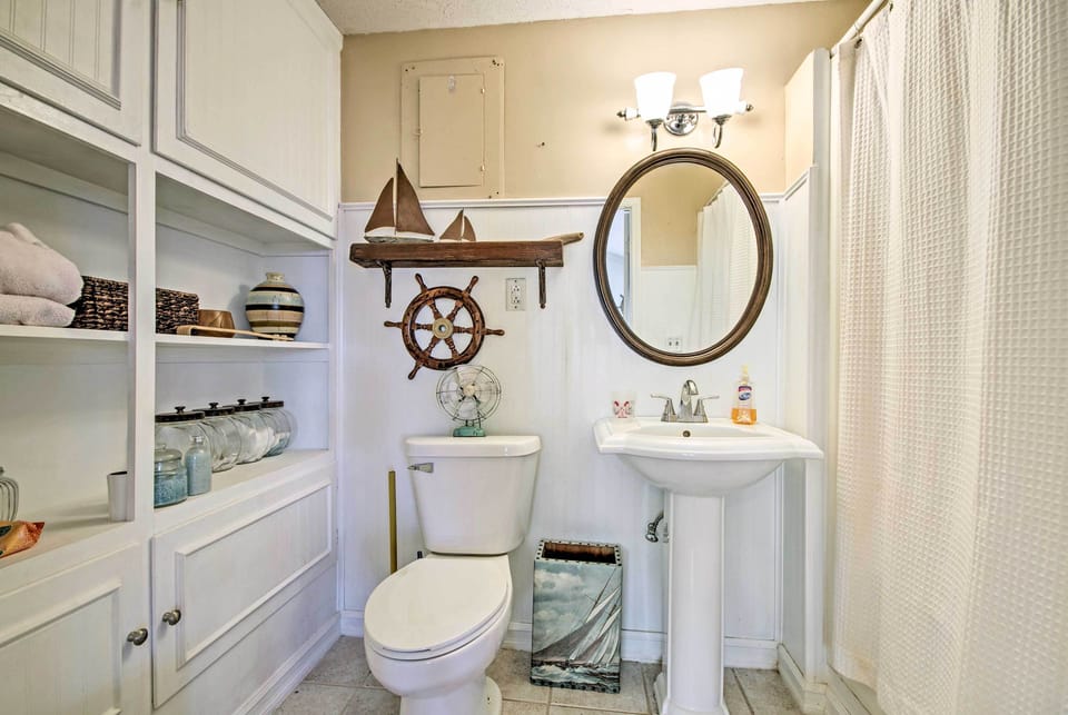 Full Bath | Towels