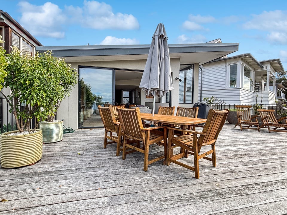 Balcony Dining Area