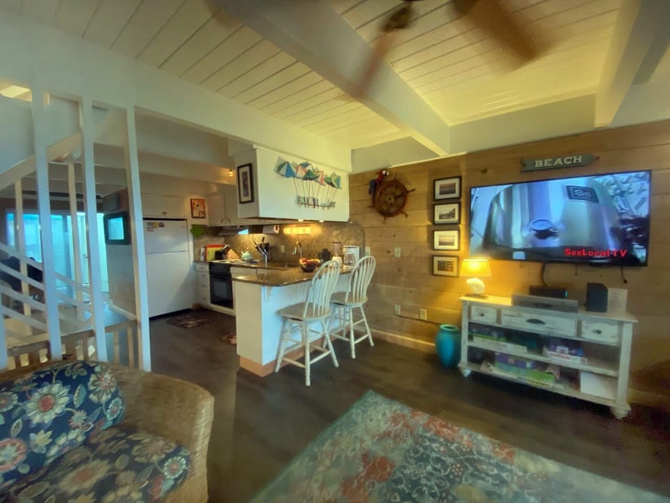 Living-Area-Summer-Place-4