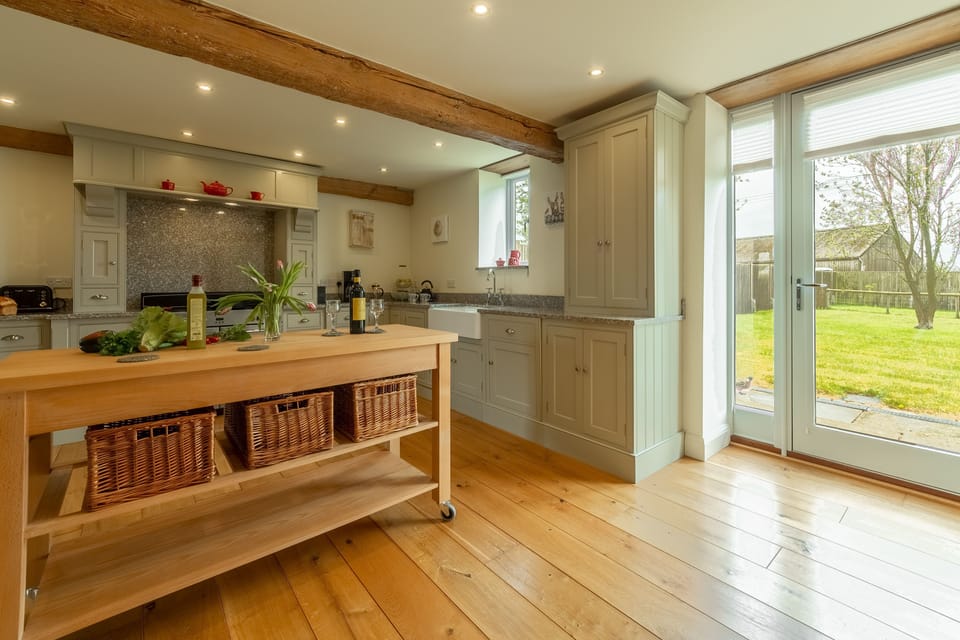 Ground floor: Approaching the kitchen and doors to the garden