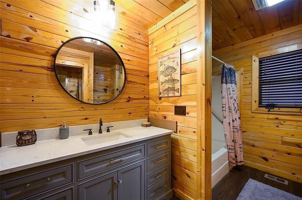 Downstairs Shared Bath