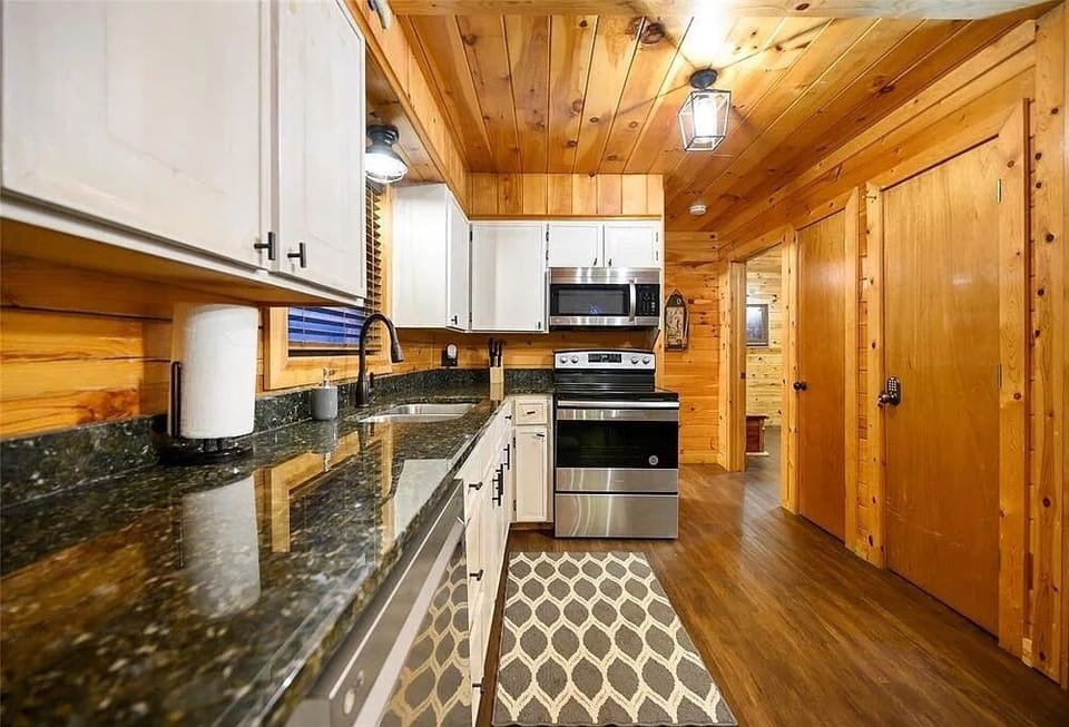 Kitchen (3)