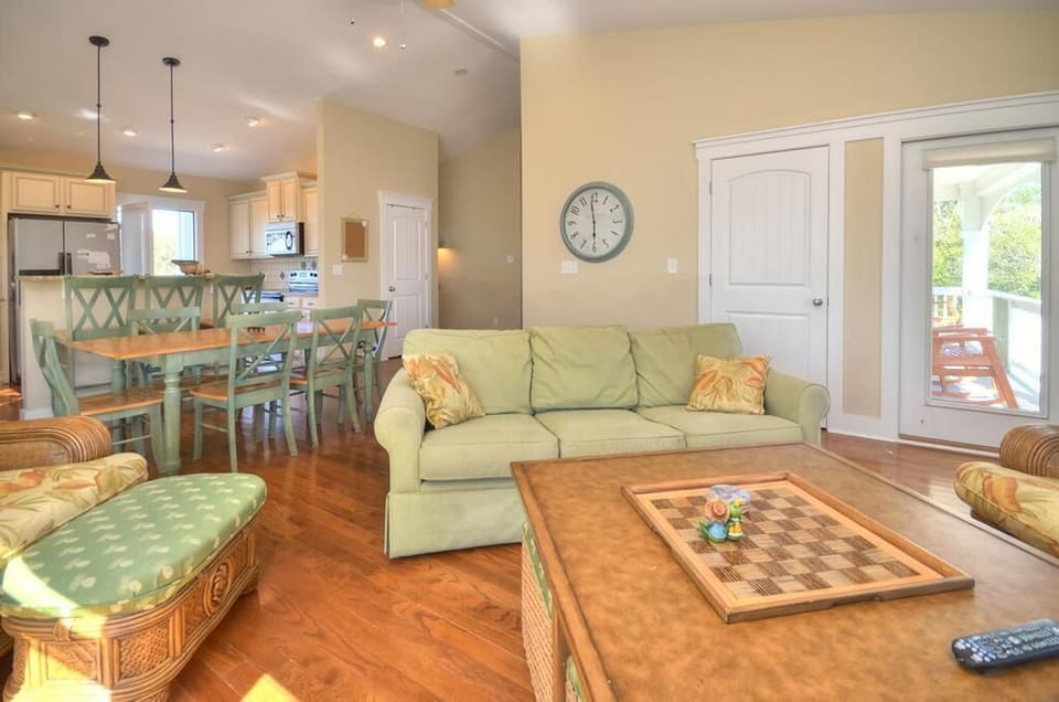 Living and Dining Room
