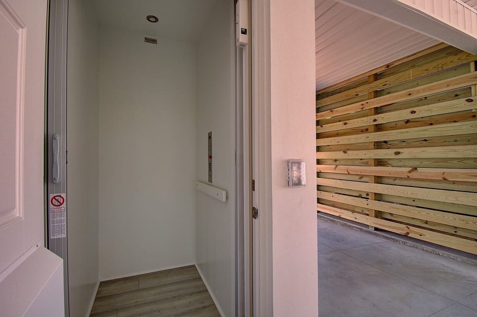 Elevator