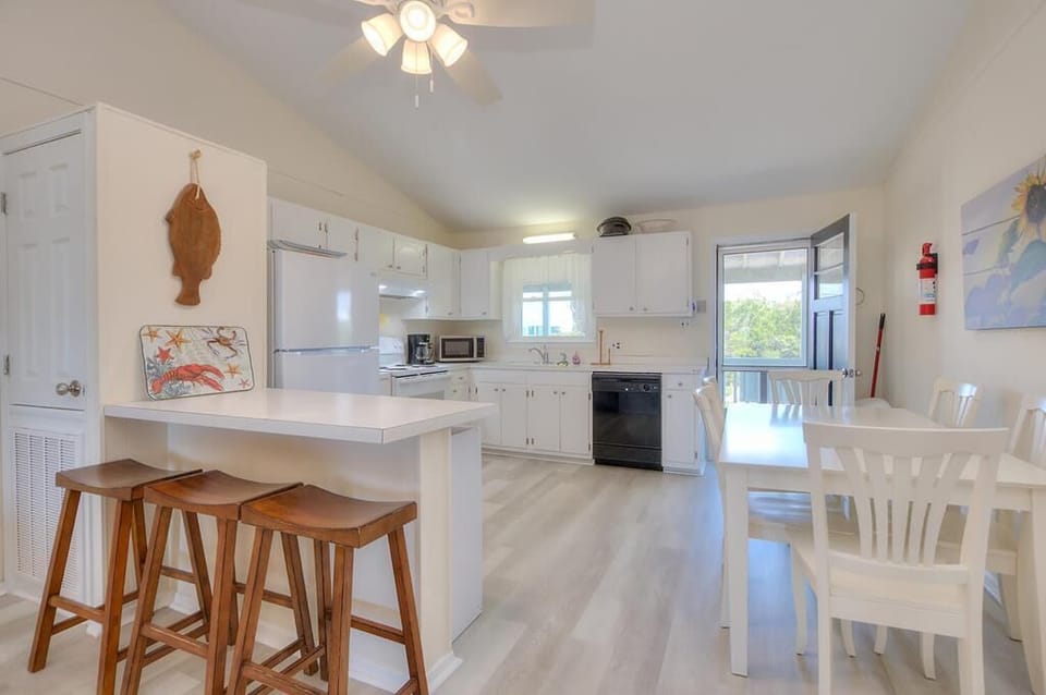 Kitchen
GW 5.6.24