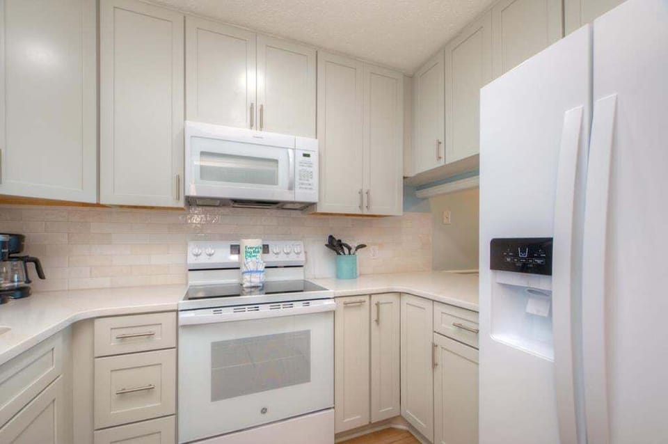 Kitchen
GW 5-19-25