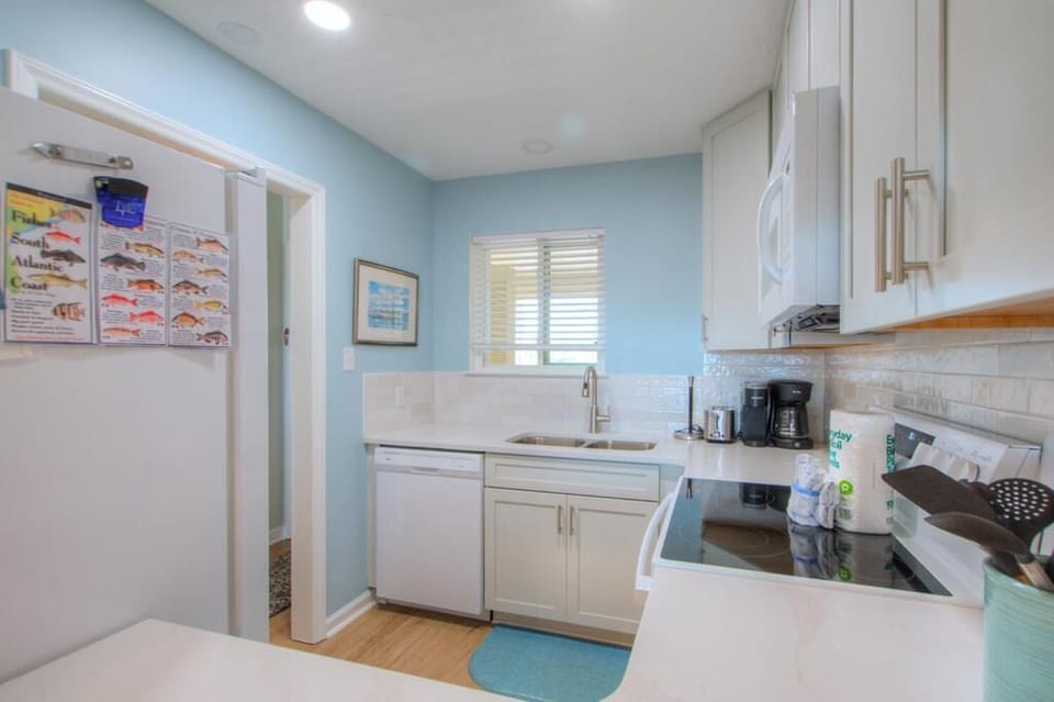Kitchen
GW 5-19-25