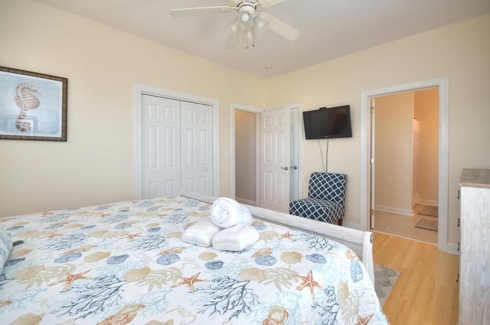 Bedroom 6