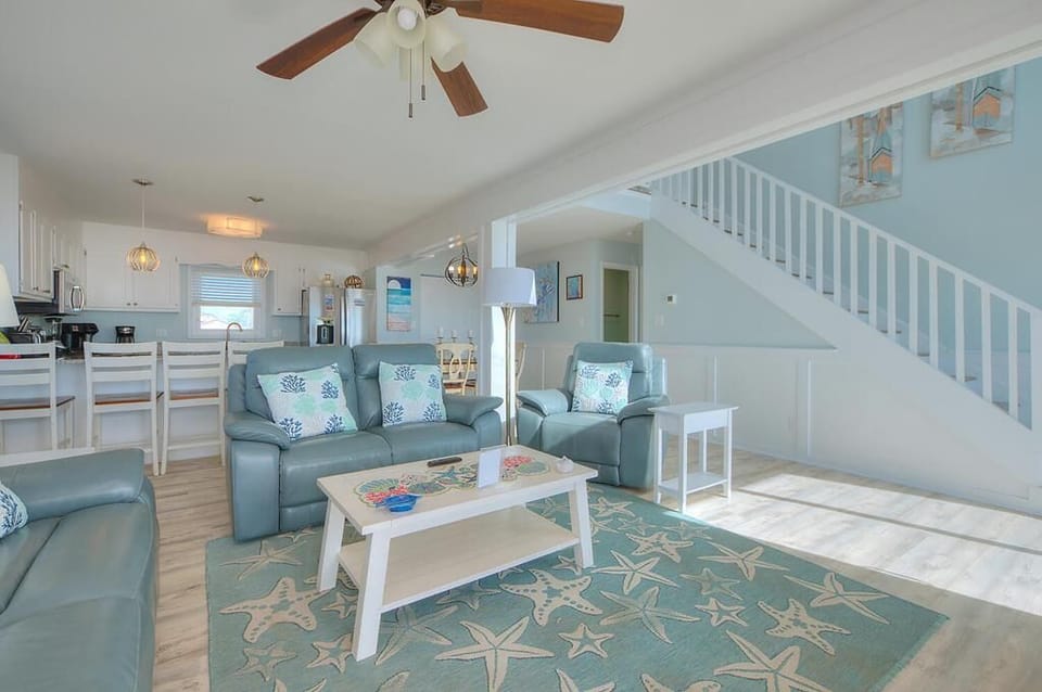 Living Room 
GW 1.2023