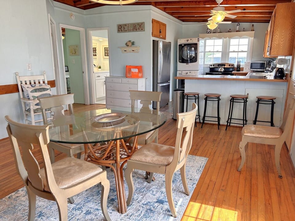 Dining Room
6.3.24 - JR