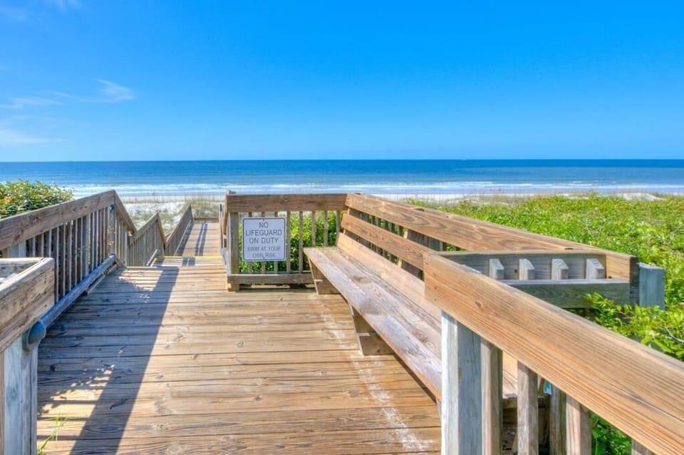 OIBV Beach Access