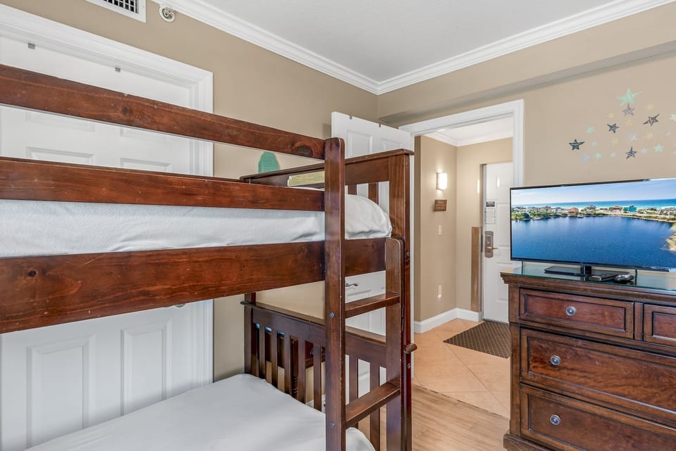 Bunk Room