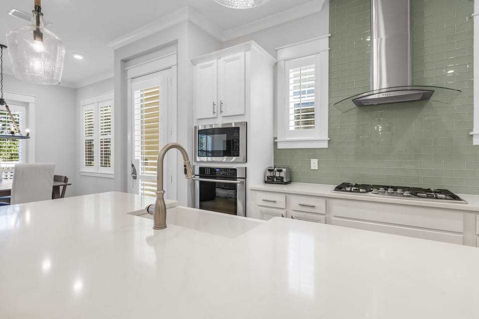 Stainless Steel Appliances!