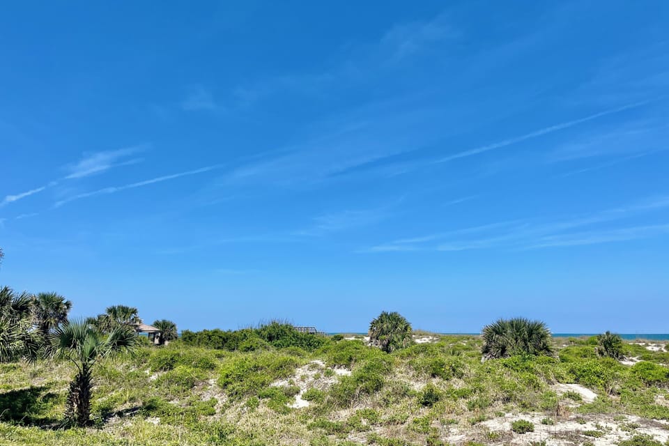 Premiere boardwalk to beach
