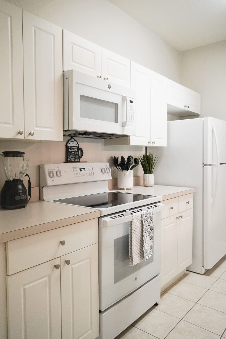 Brand new range/oven, microwave and dishwasher make nights in much easier.