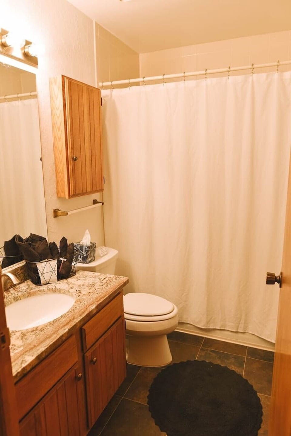 Downstairs bathroom 2