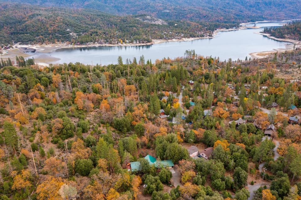 See the big green roof? That's Bass Lake just right down the way!