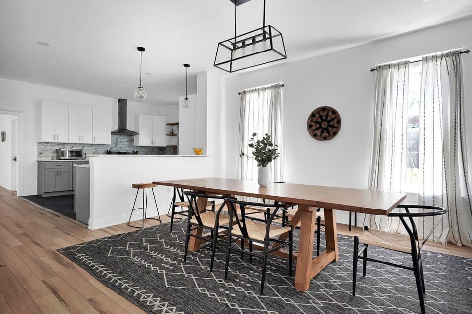 Spacious dining area adjacent to kitchen