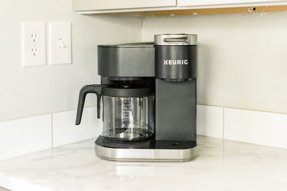Keurig Duo allows you to use ground coffee or K-cups.