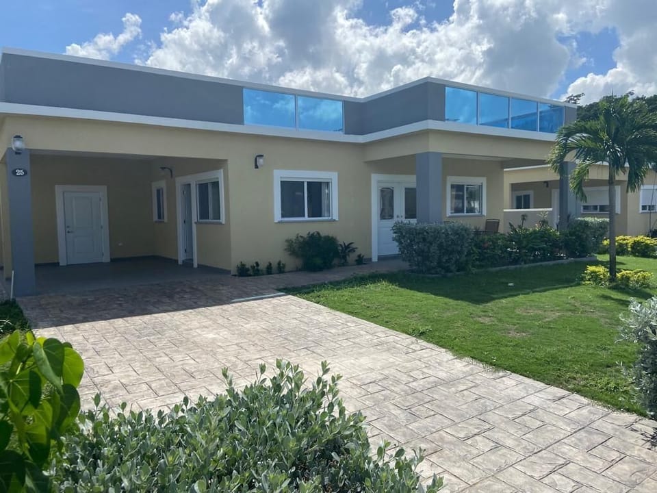 Central location, 24/7 Security Gated Community Villa with Beach Front and Pool 