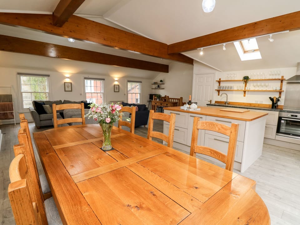 Cottage | Interior